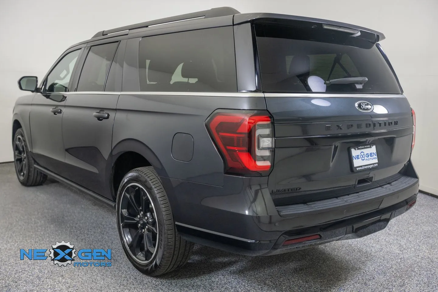 Ford Expedition MAX photo 27