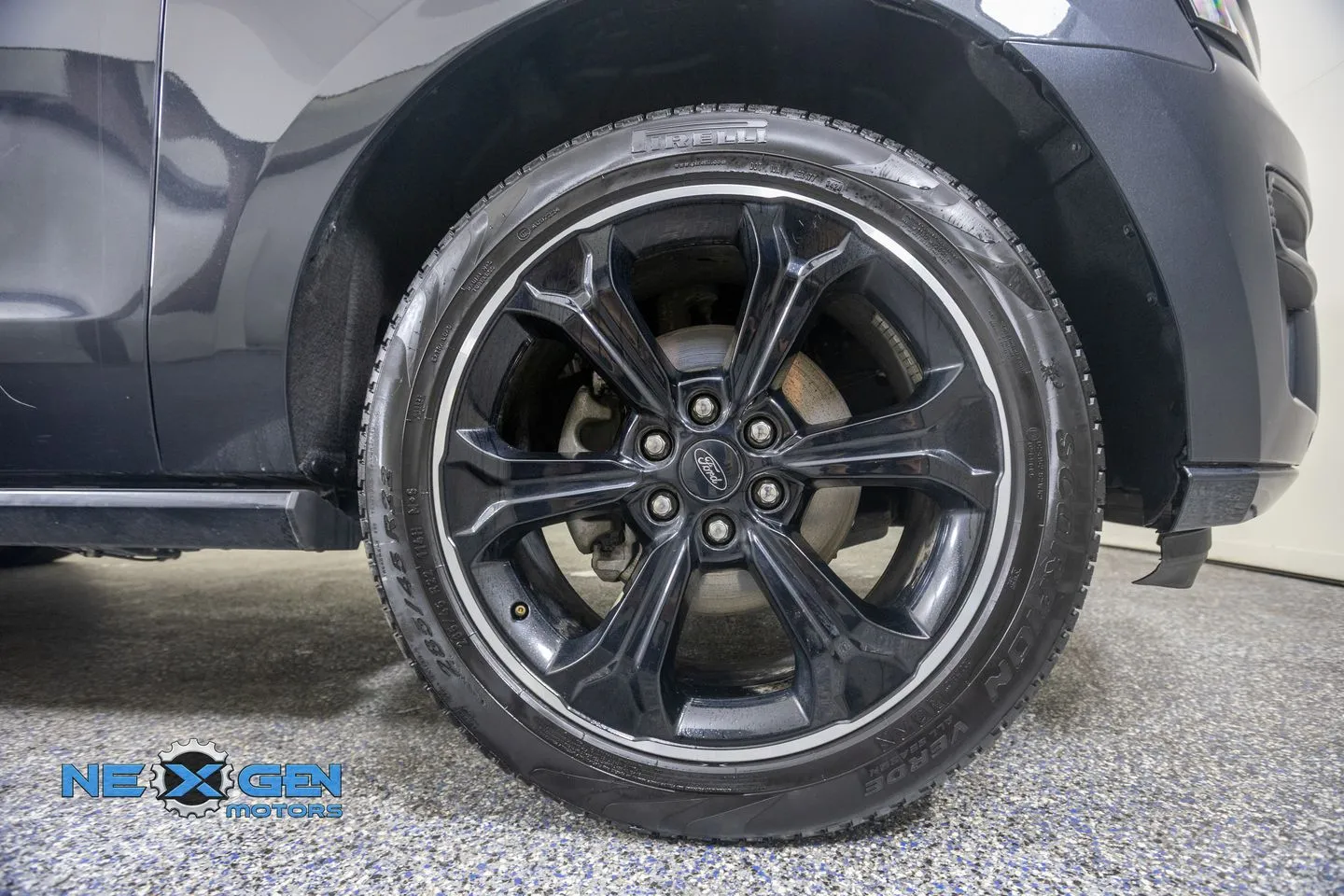 Ford Expedition MAX photo 44