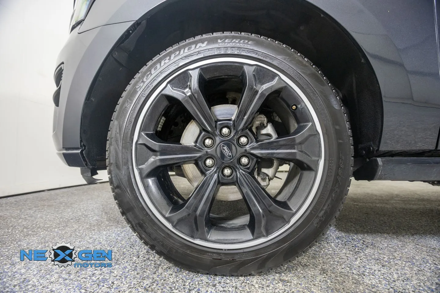 Ford Expedition MAX photo 47