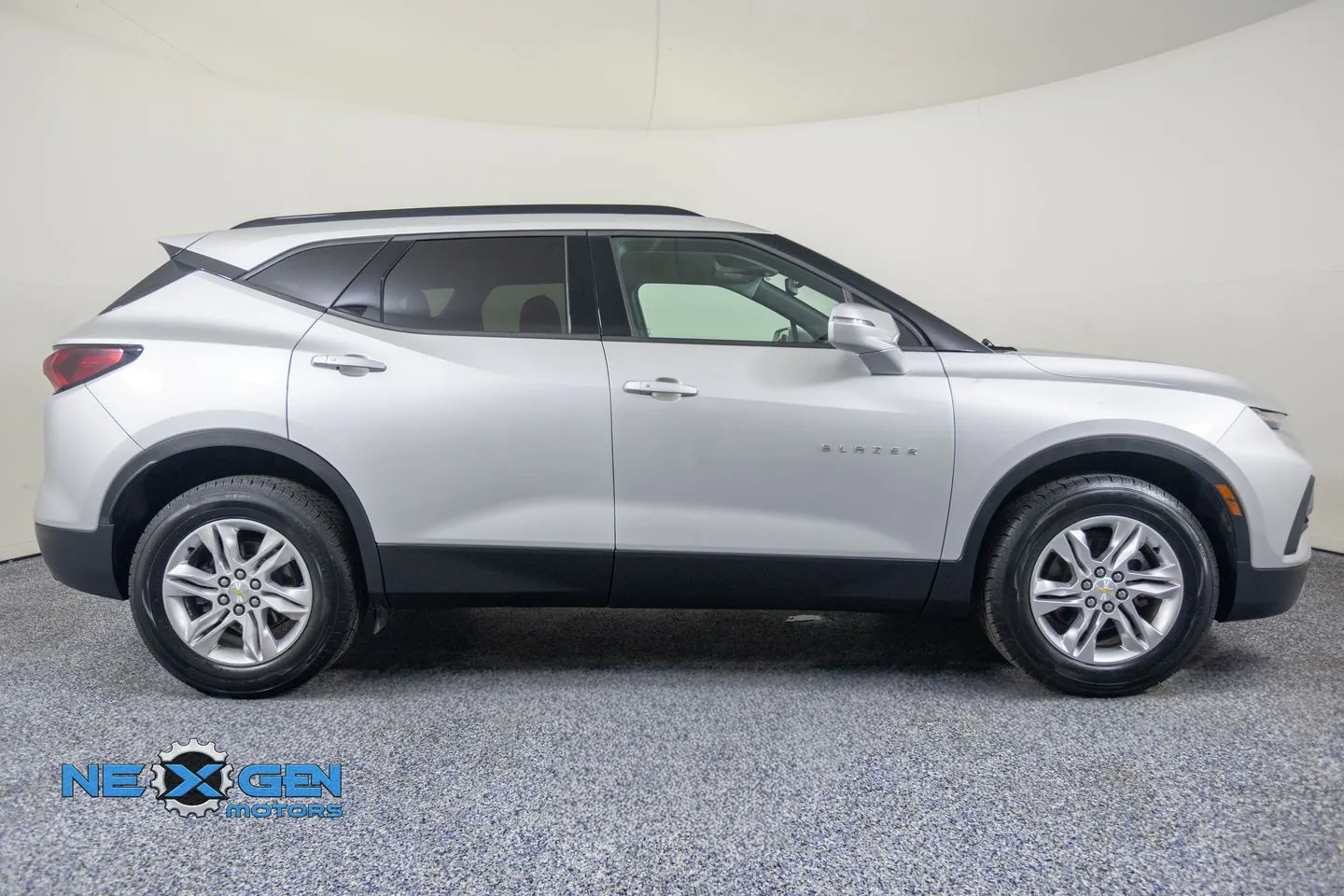 Chevrolet Blazer photo 9