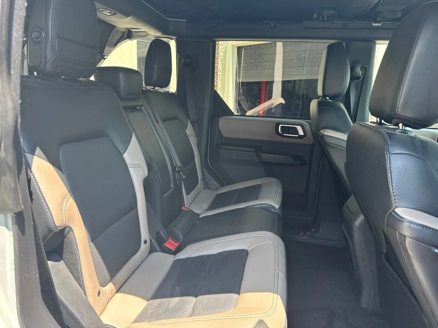 Ford Bronco photo 12