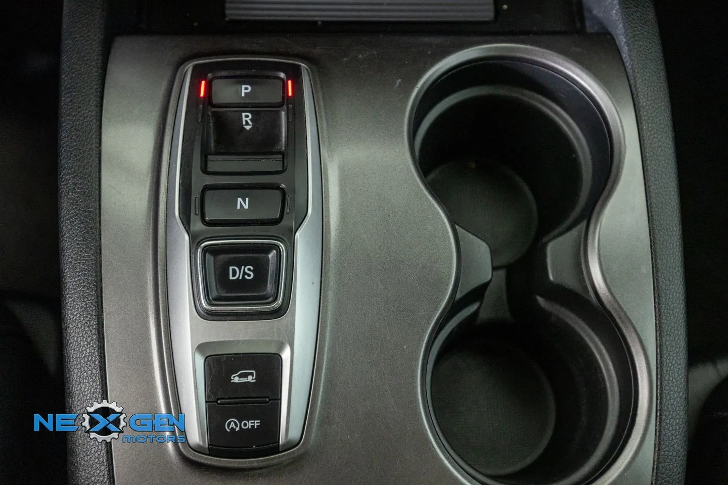 Honda Passport photo 22