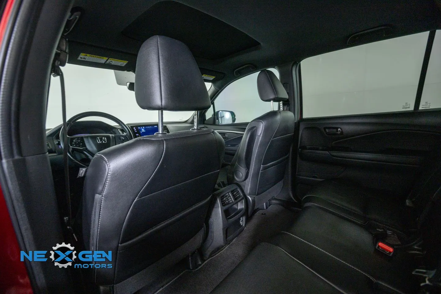 Honda Passport photo 25
