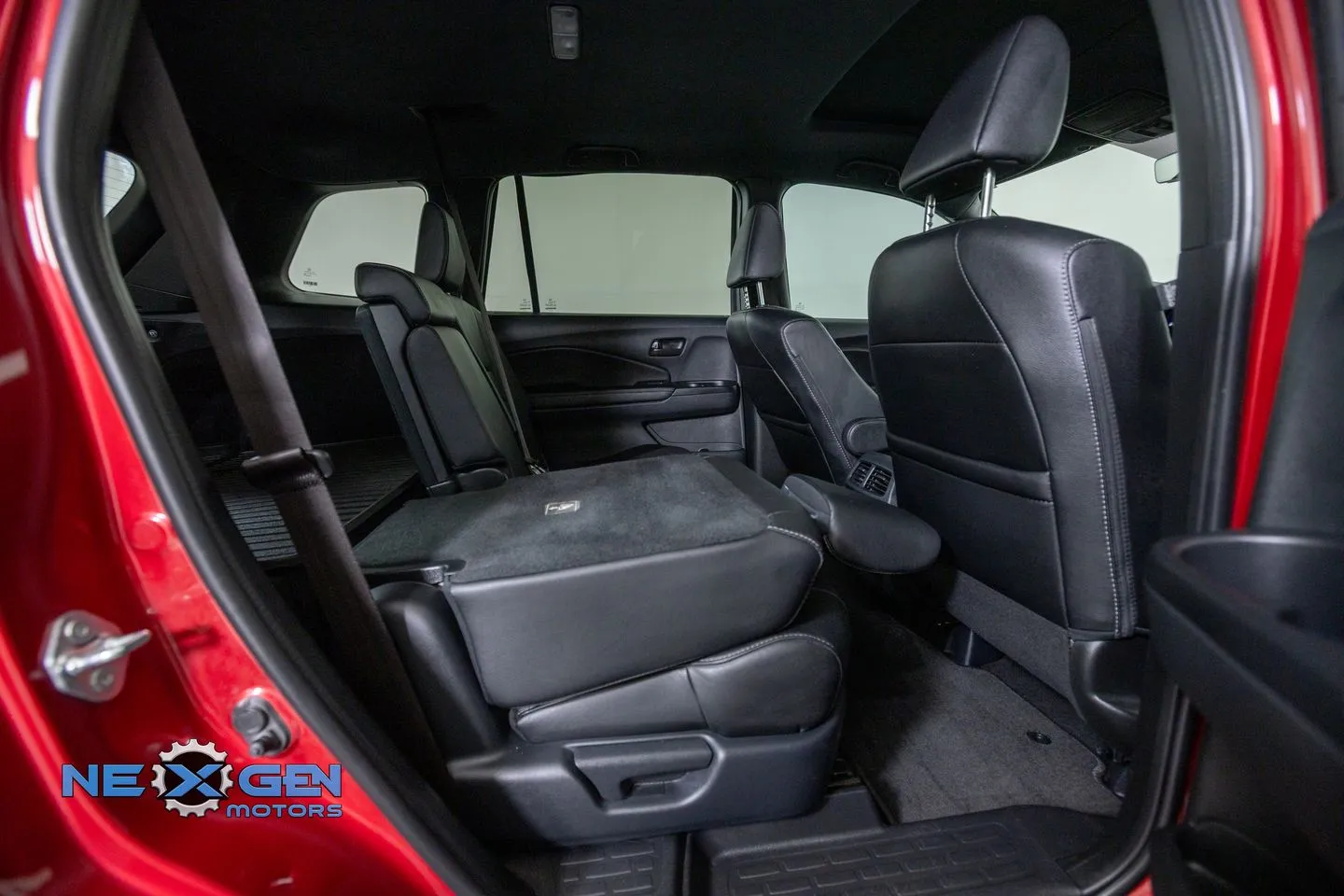 Honda Passport photo 35