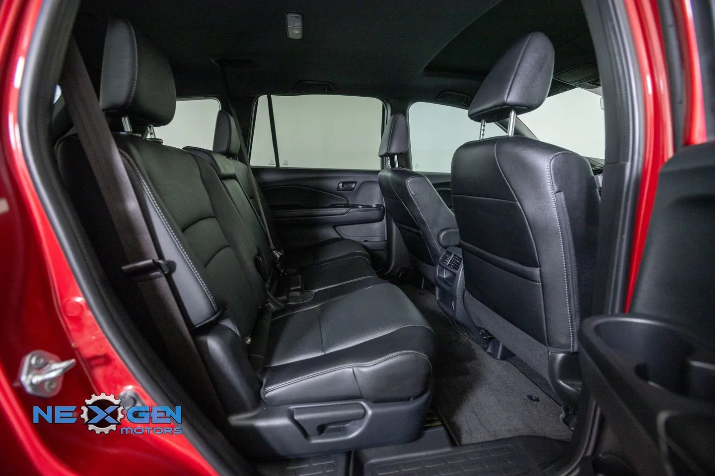 Honda Passport photo 34