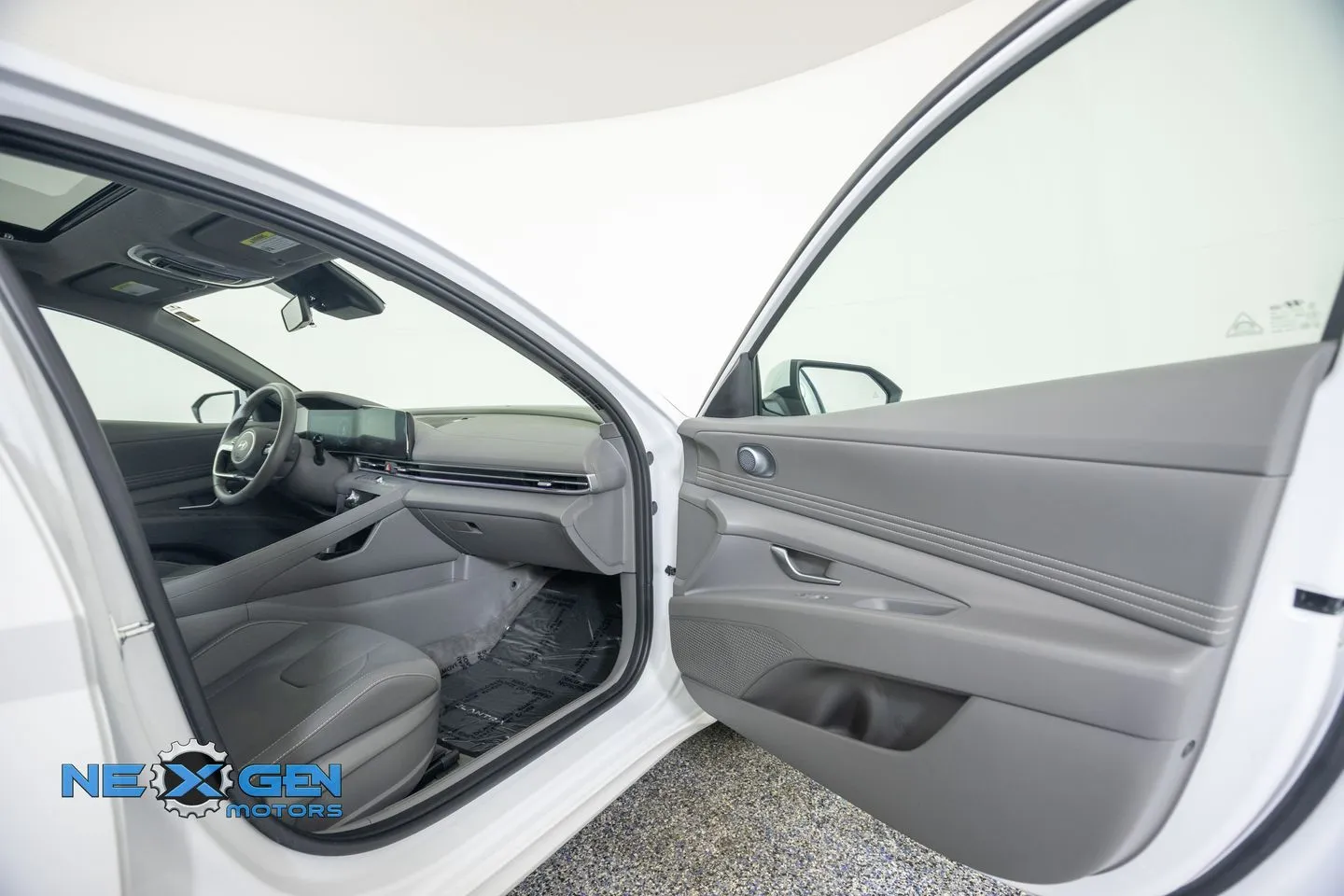 Hyundai Elantra photo 39