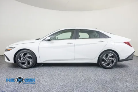 More photos of 2024 Hyundai Elantra SEL at NeXgen Motors, UT