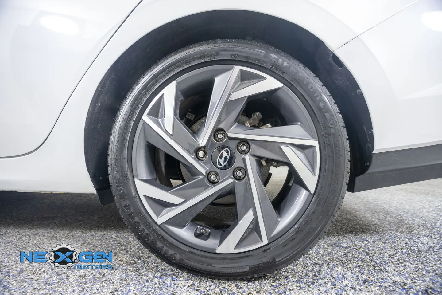 Hyundai Elantra photo 46