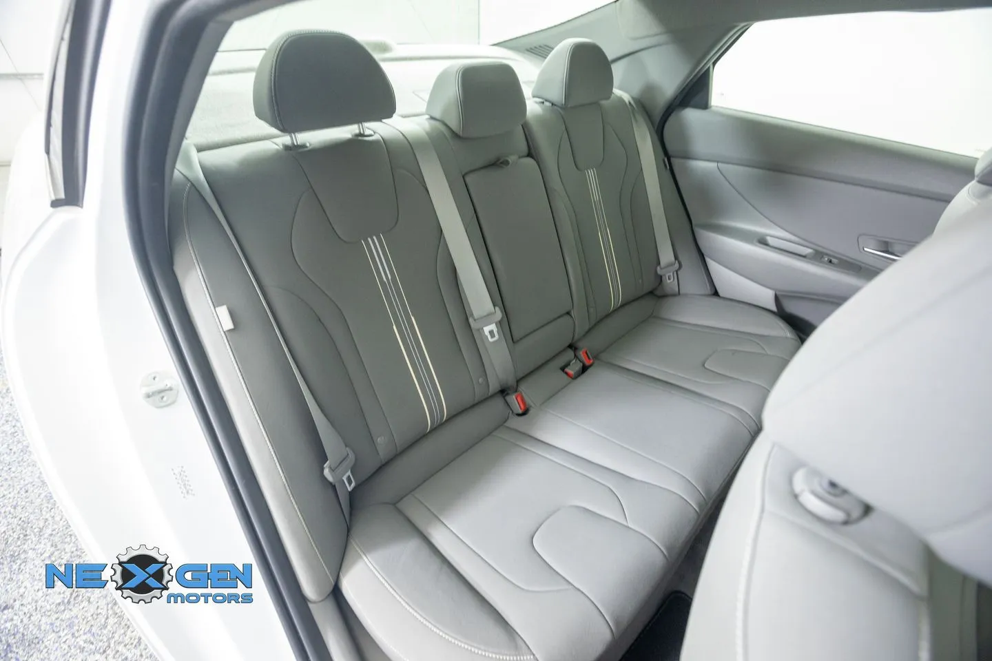 Hyundai Elantra photo 38