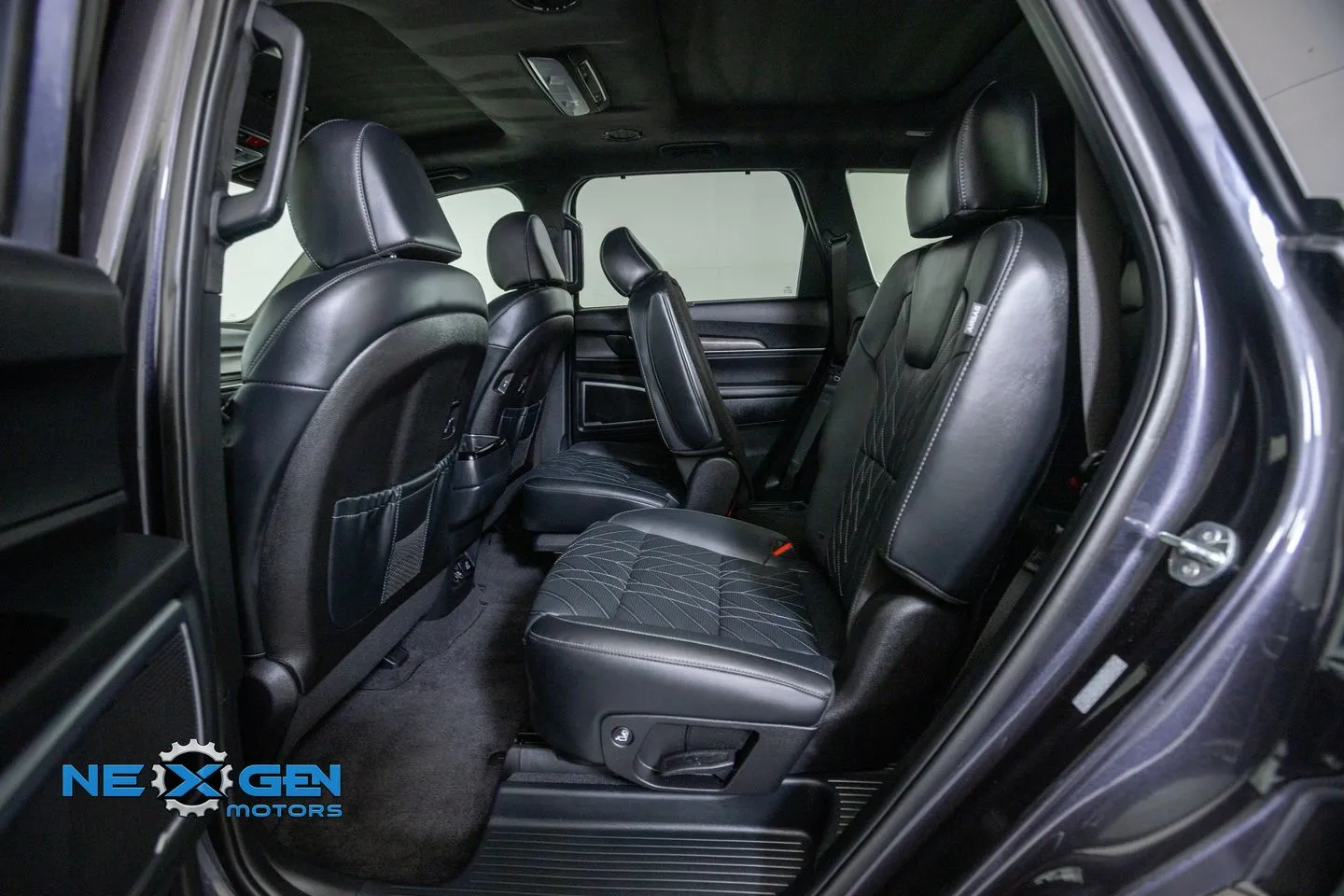 2025 Kia Telluride SX Prestige X-Line - Photo 29