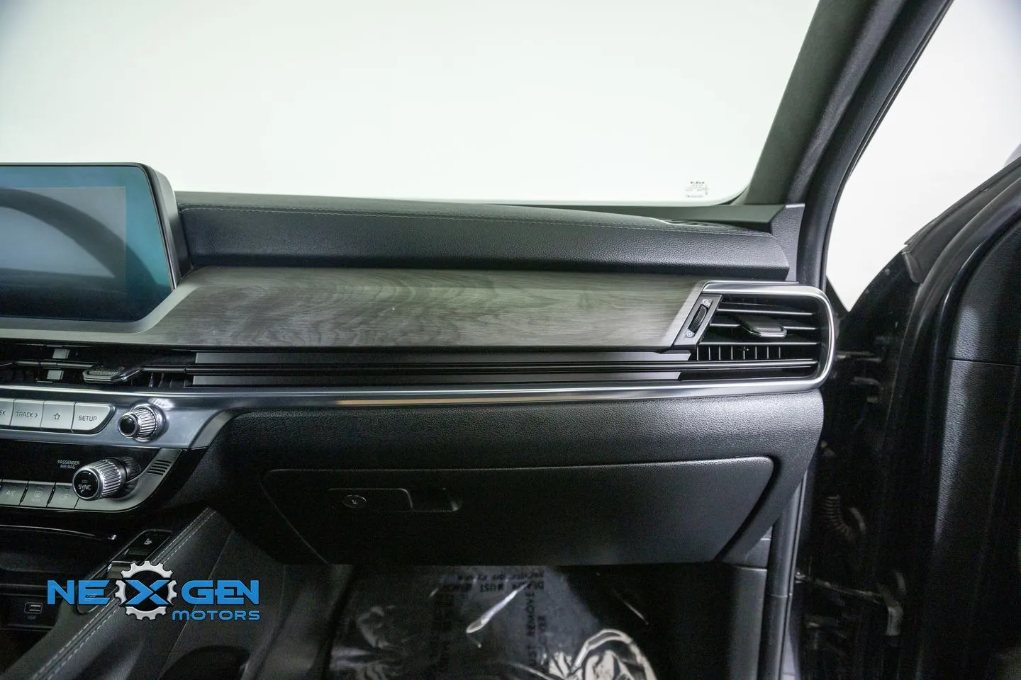 2025 Kia Telluride SX Prestige X-Line - Photo 47