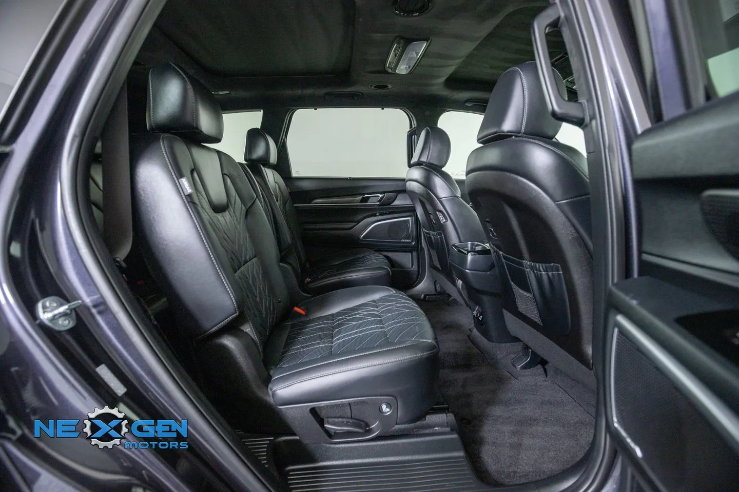 2025 Kia Telluride SX Prestige X-Line - Photo 41