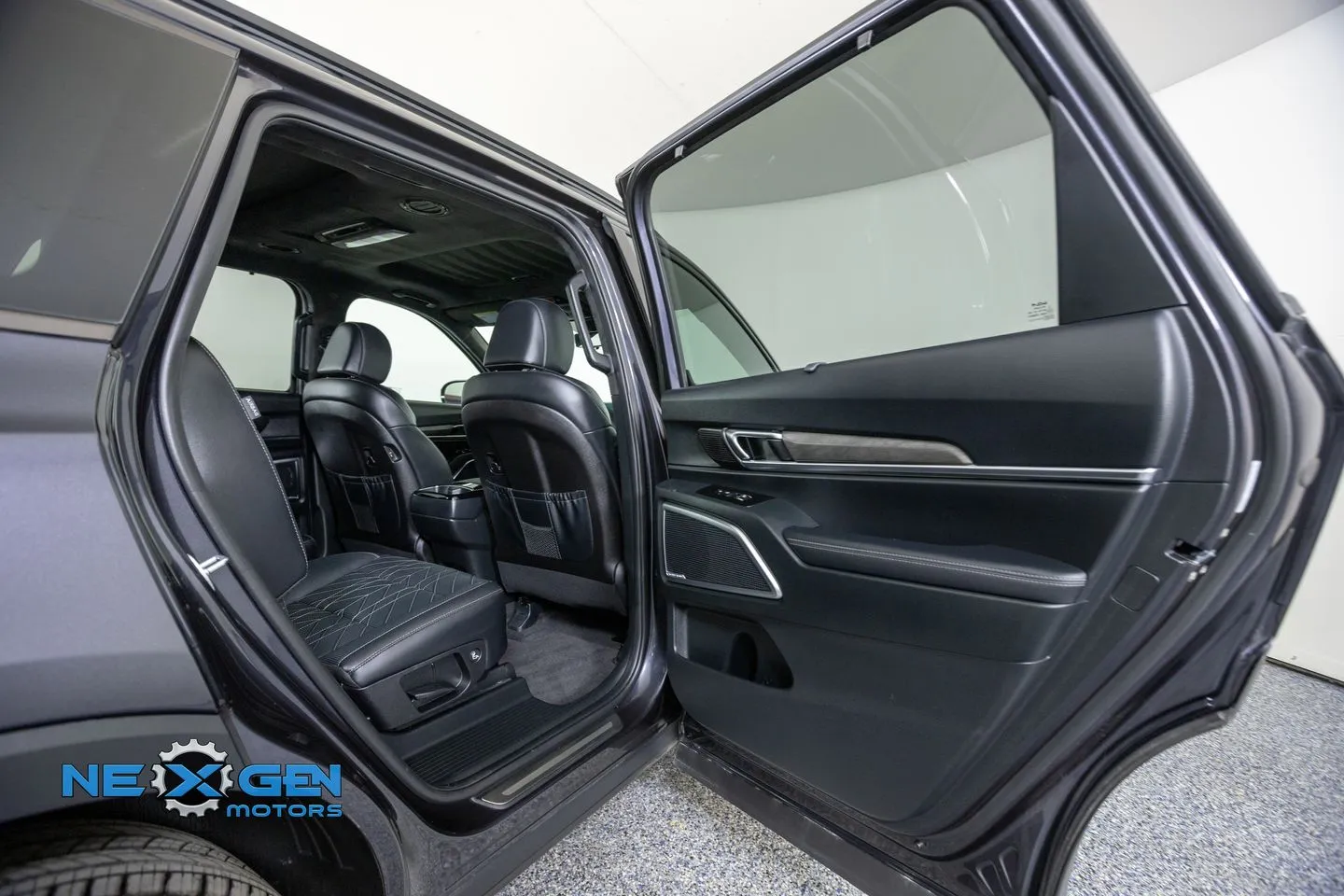 2025 Kia Telluride SX Prestige X-Line - Photo 39