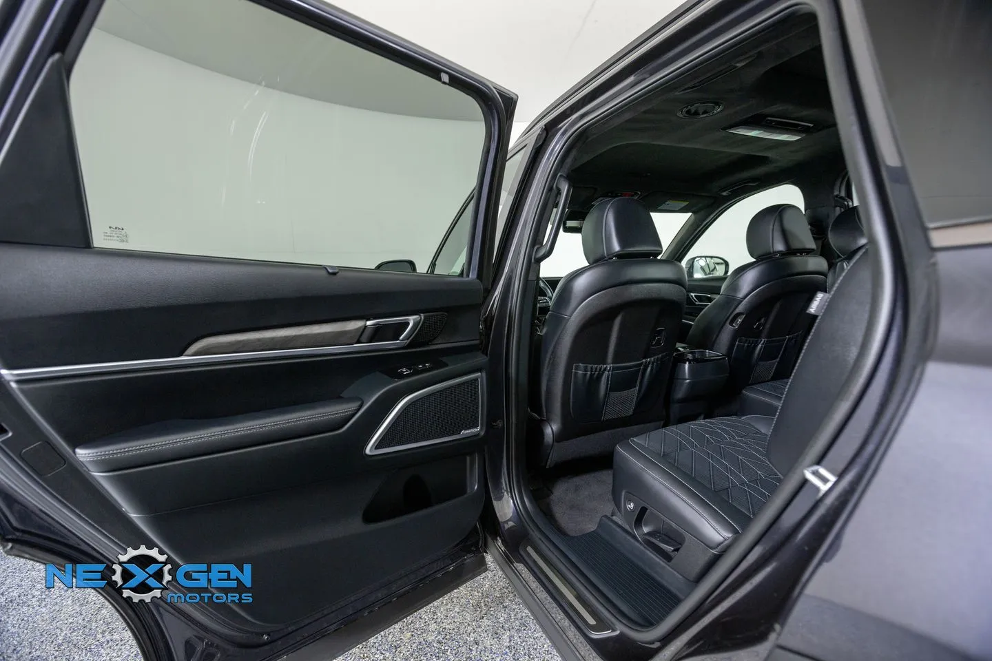 2025 Kia Telluride SX Prestige X-Line - Photo 27