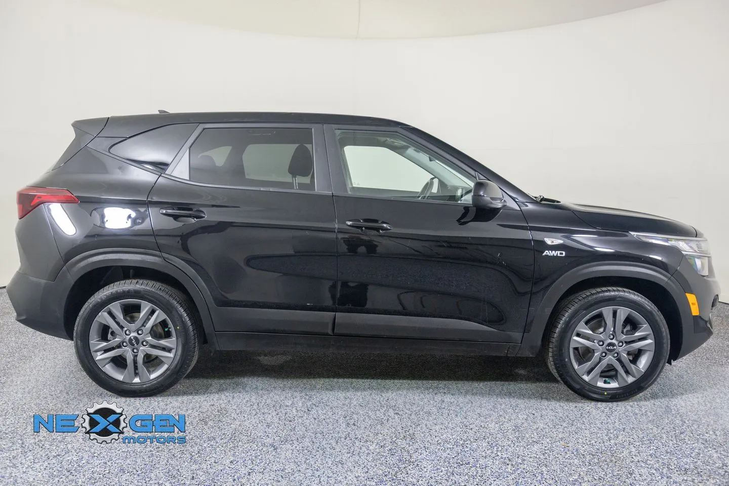Kia Seltos photo 9