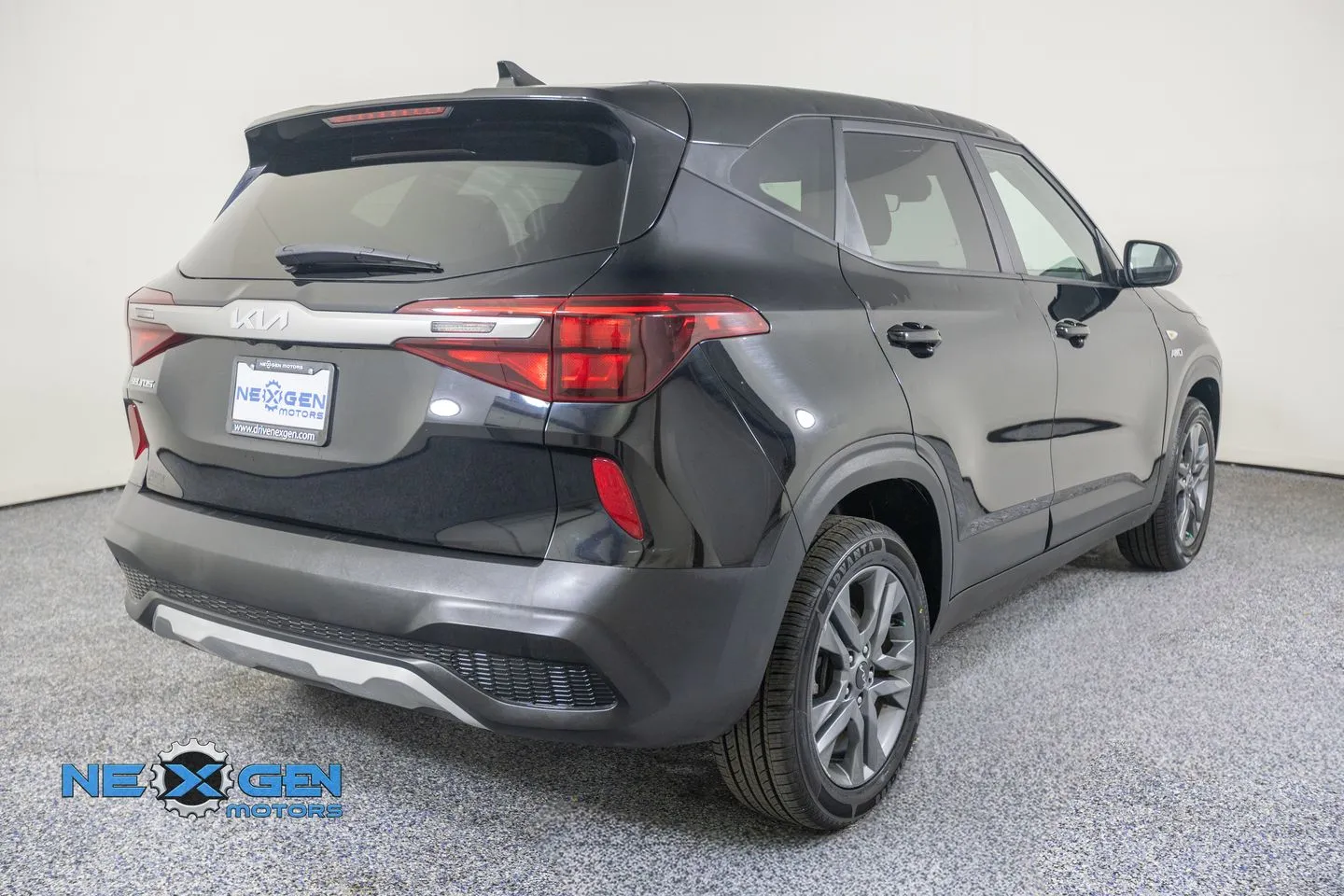 Kia Seltos photo 8