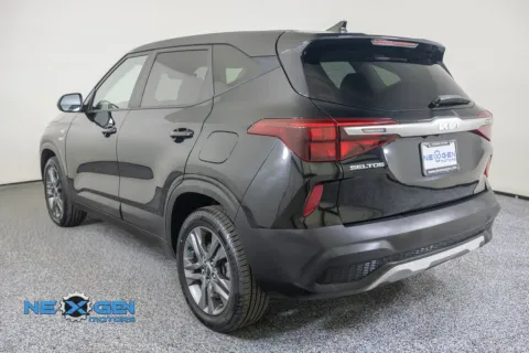 More photos of 2023 Kia Seltos LX at NeXgen Motors, UT