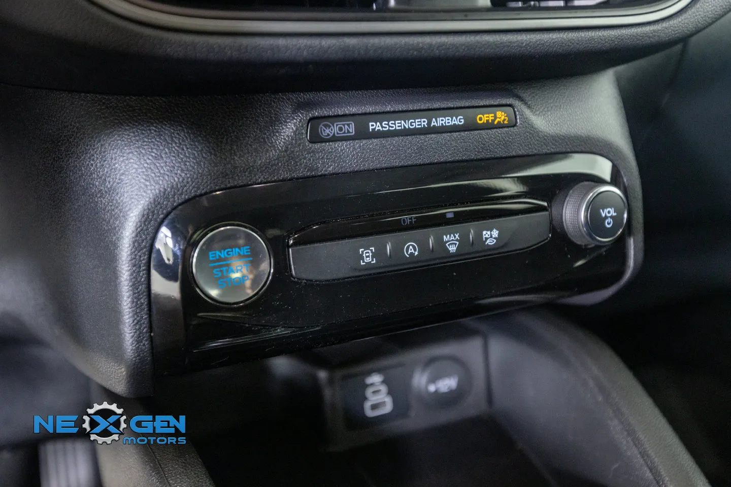 Ford Escape photo 25