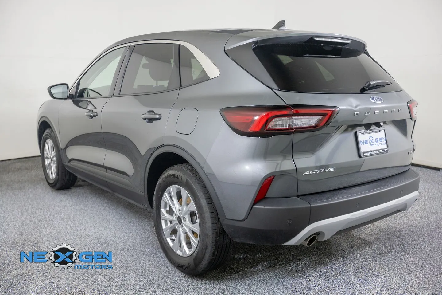 Ford Escape photo 30