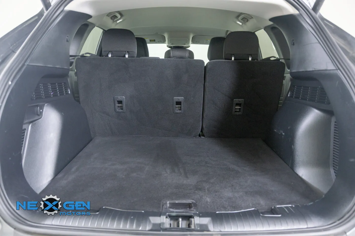 Ford Escape photo 37