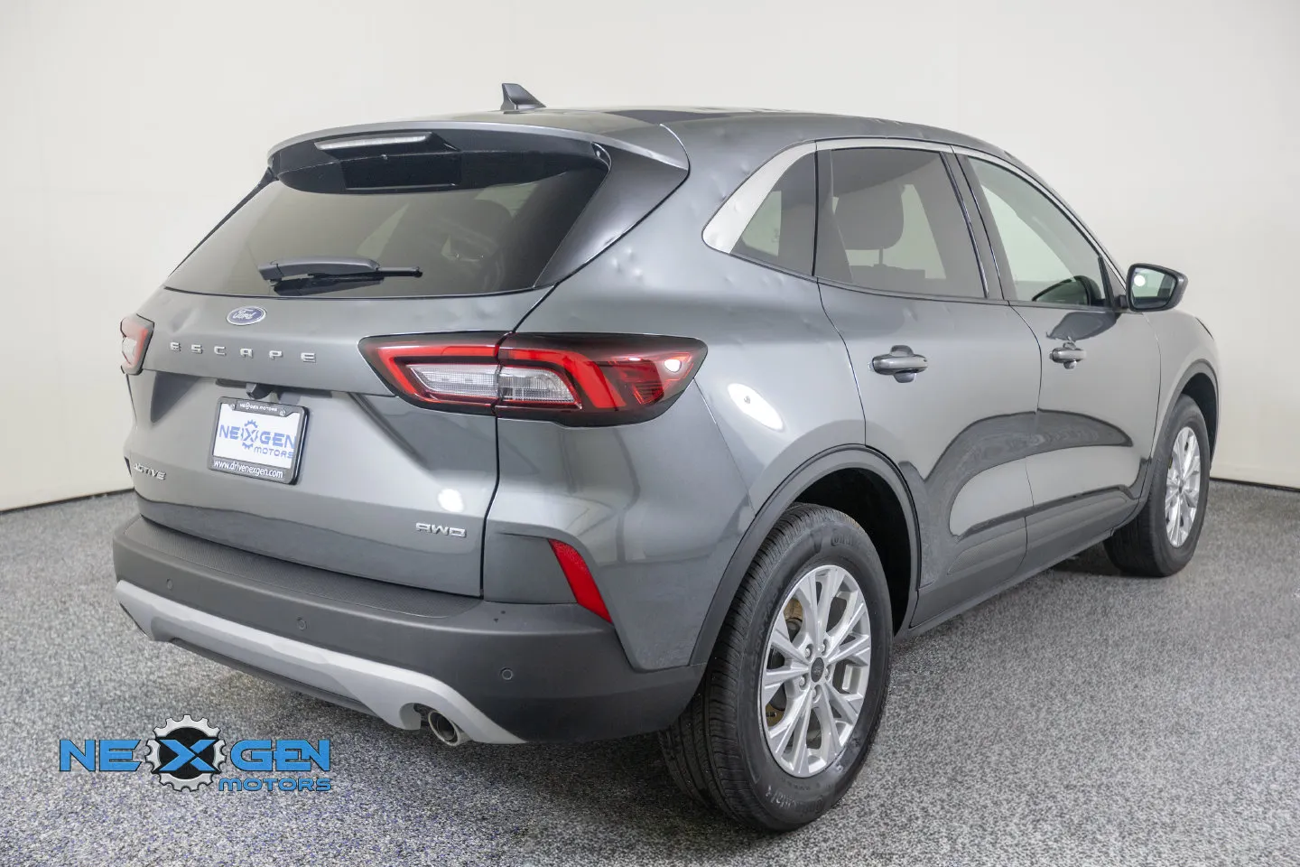 Ford Escape photo 38