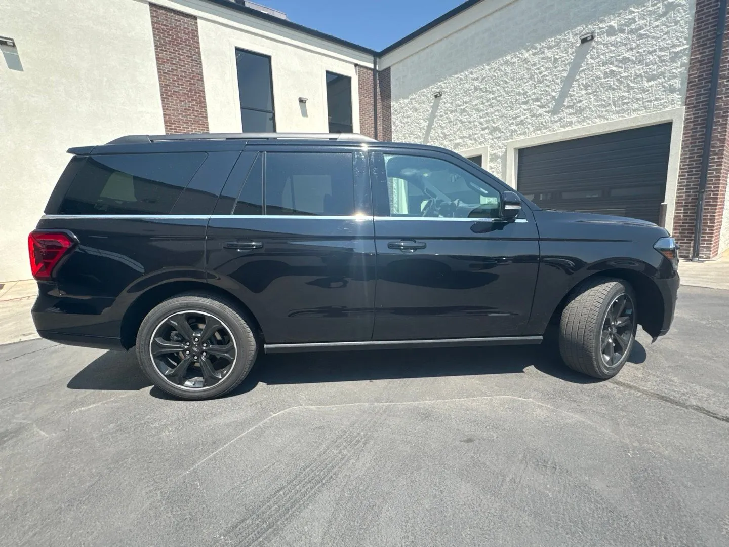 Ford Expedition photo 9