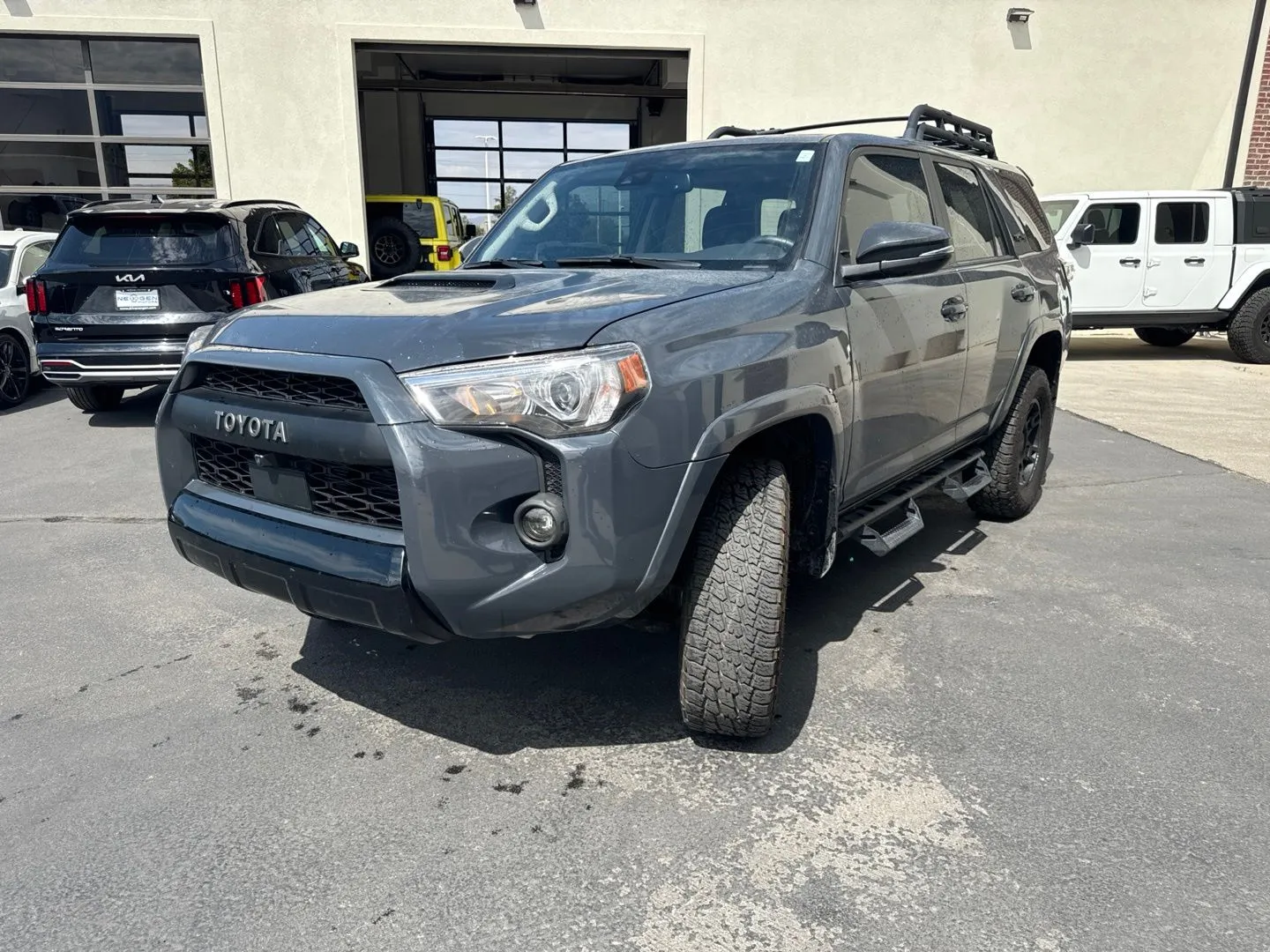 Toyota 4Runner photo 4