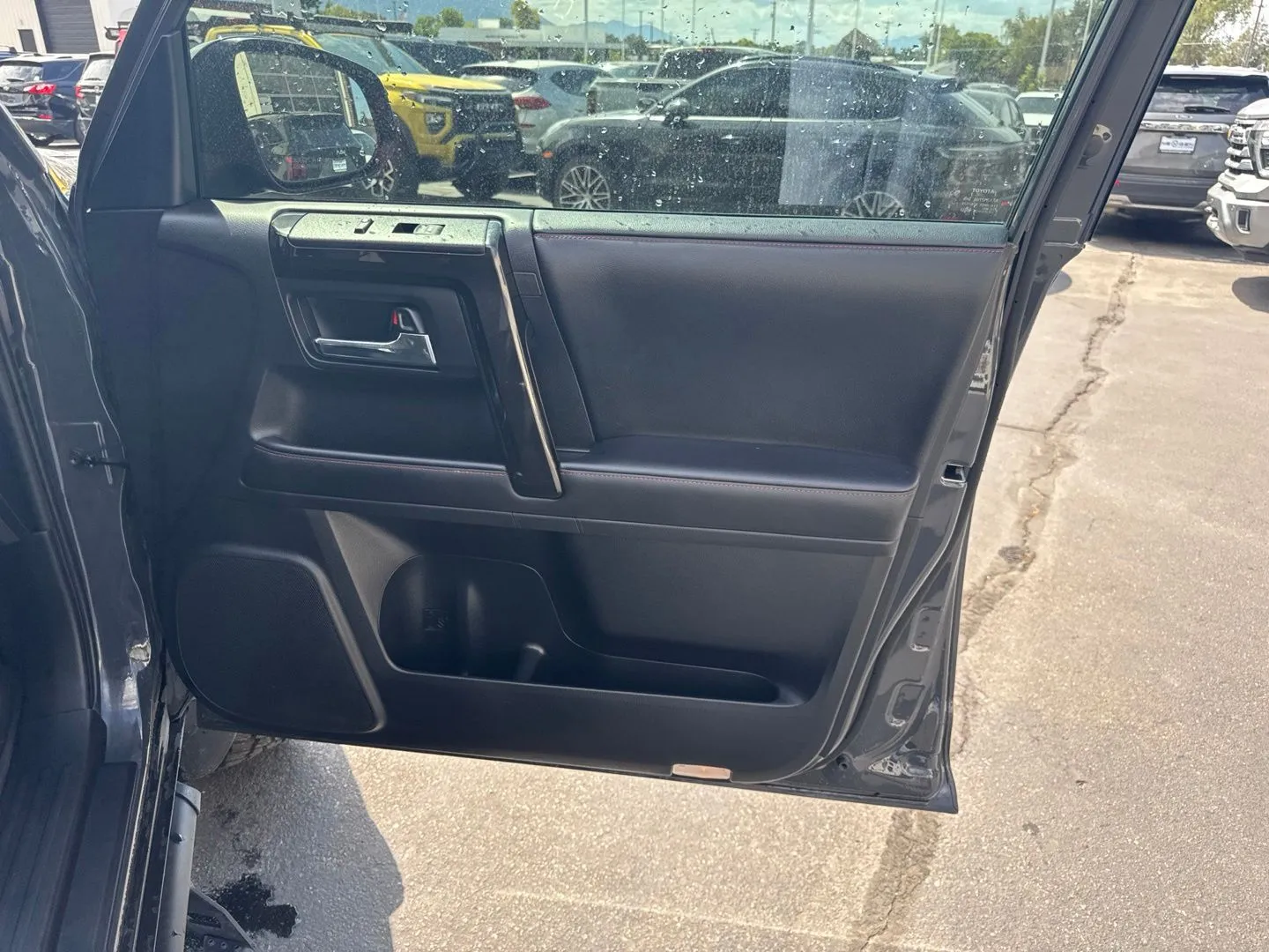 Toyota 4Runner photo 11