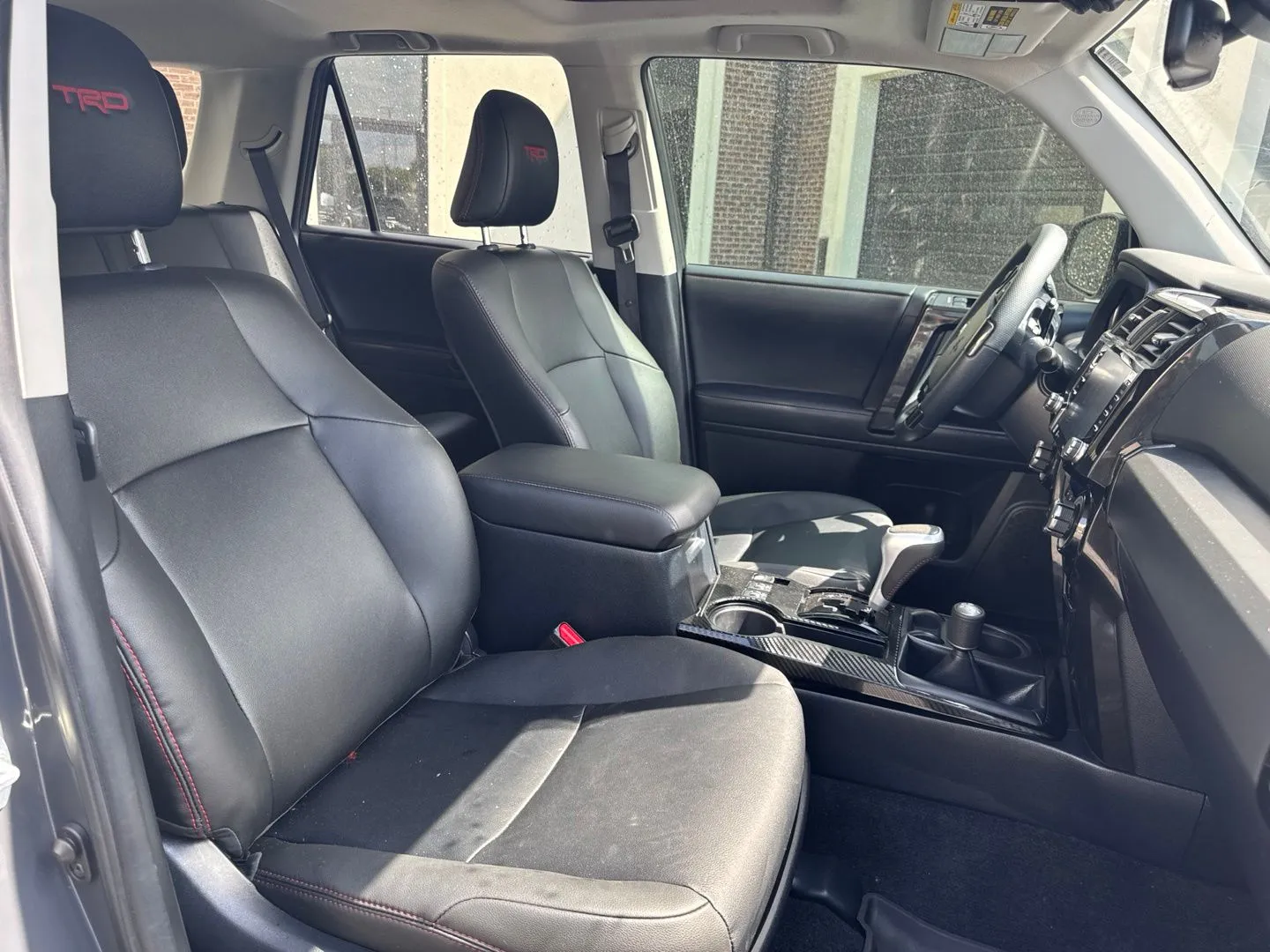Toyota 4Runner photo 10