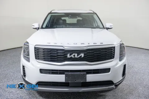 Photos of 2022 Kia Telluride S for sale in Lindon, UT at NeXgen Motors