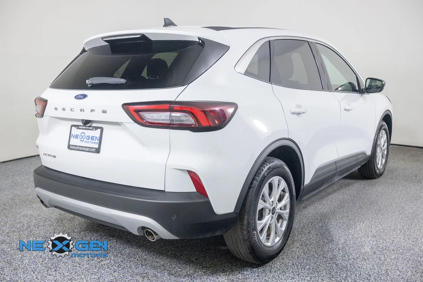 Ford Escape photo 37