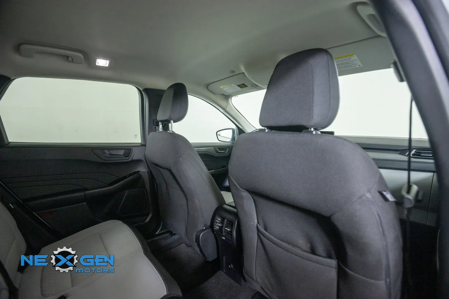 Ford Escape photo 40