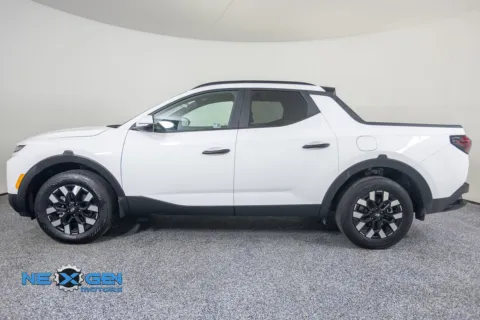 More photos of 2025 Hyundai Santa Cruz SEL at NeXgen Motors, UT
