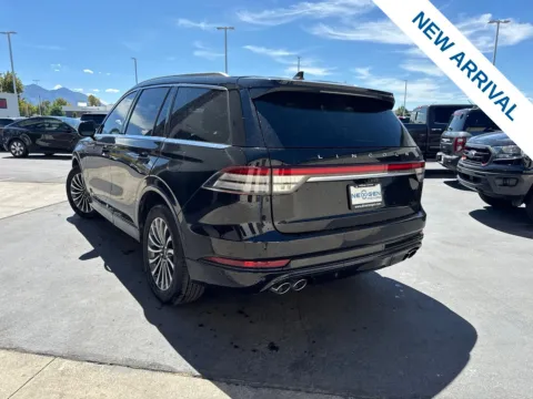 More photos of 2023 Lincoln Aviator Plug-In Hybrid Grand Touring at NeXgen Motors, UT