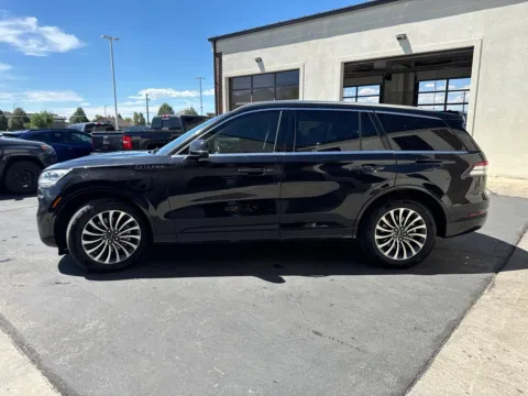 More photos of 2023 Lincoln Aviator Plug-In Hybrid Grand Touring at NeXgen Motors, UT