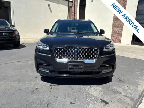 Photos of 2023 Lincoln Aviator Plug-In Hybrid Grand Touring for sale in Lindon, UT at NeXgen Motors