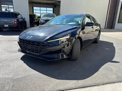 More photos of 2023 Hyundai Elantra SEL at NeXgen Motors, UT