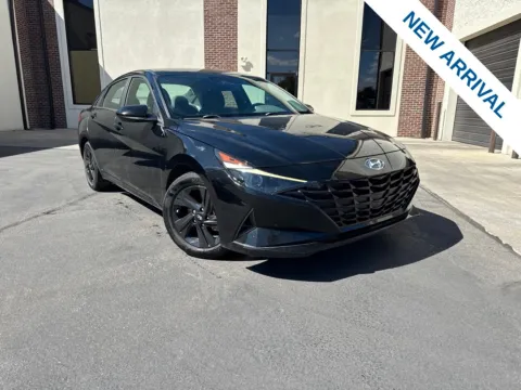 Black 2023 Hyundai Elantra SEL for sale in Lindon, UT