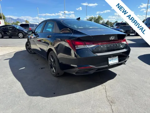 More photos of 2023 Hyundai Elantra SEL at NeXgen Motors, UT