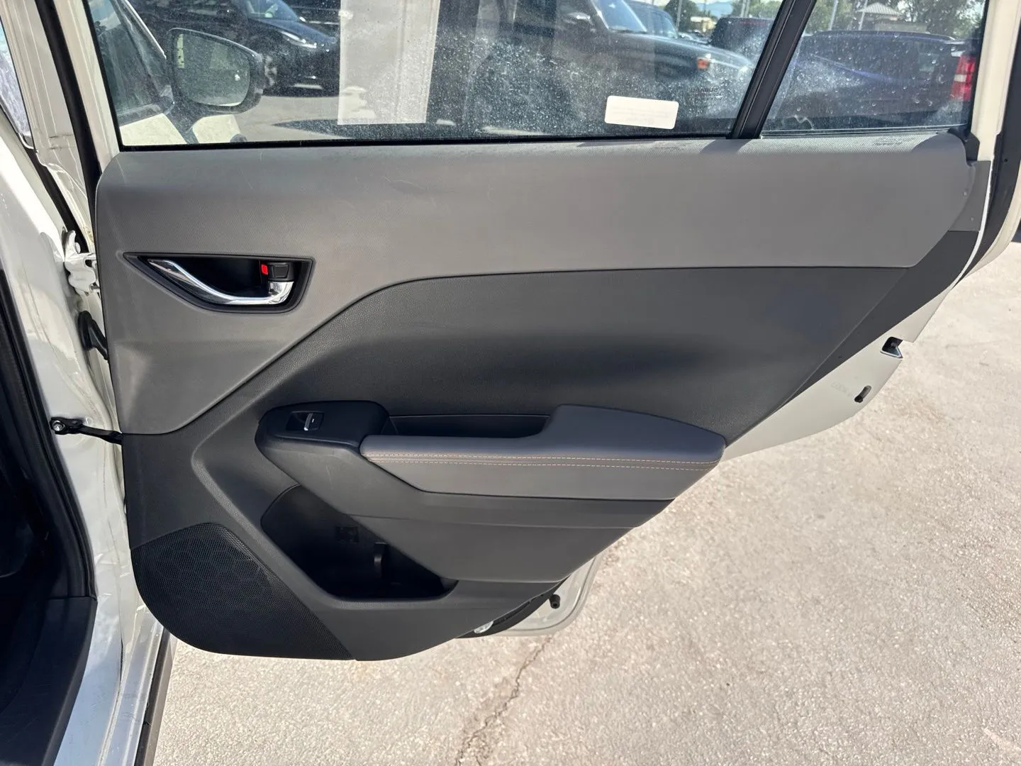 Subaru Crosstrek photo 13