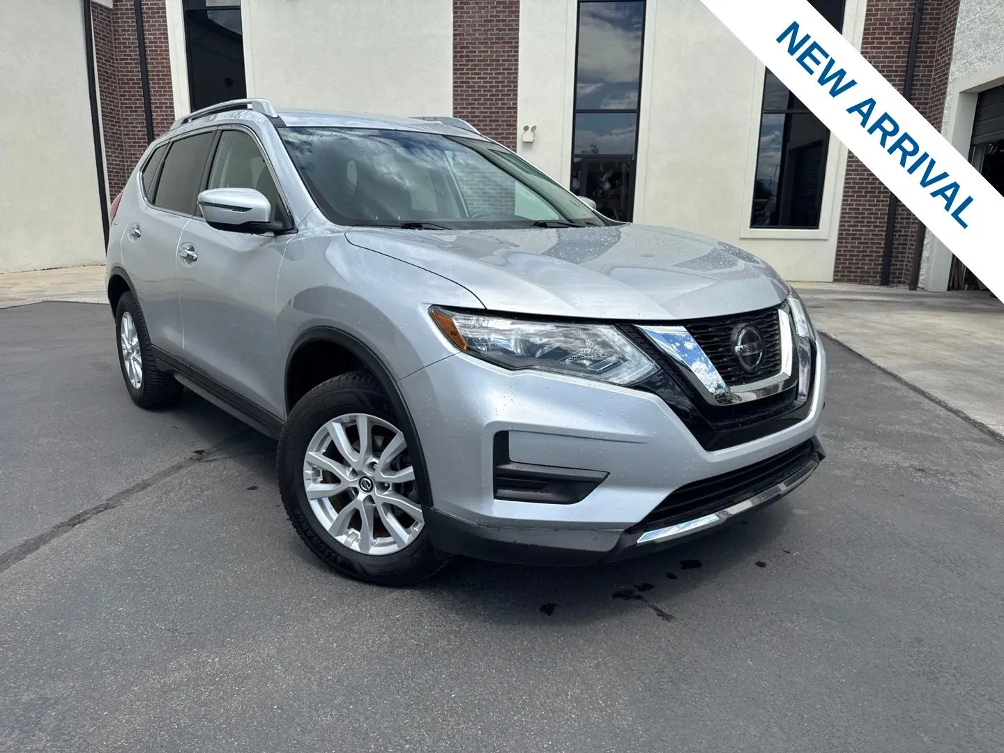 Silver 2018 Nissan Rogue SV for sale in Lindon, UT