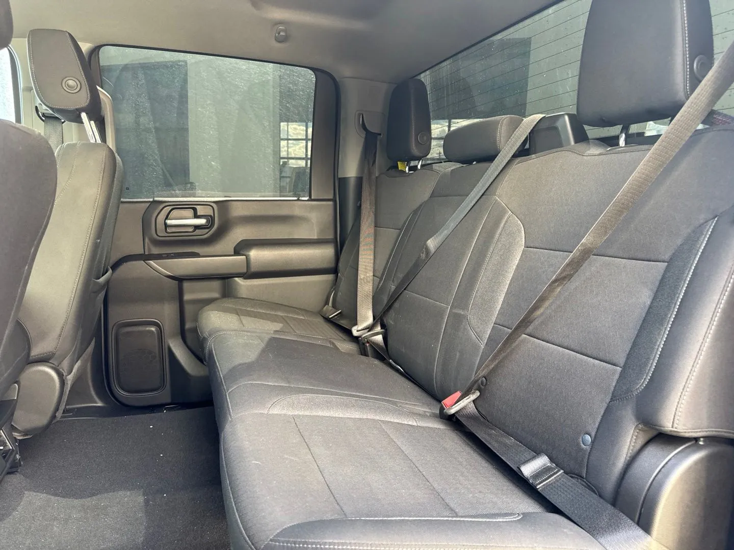 Chevrolet Silverado photo 15