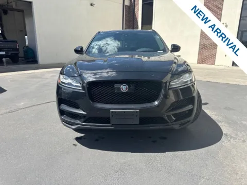 Photos of 2019 Jaguar F-PACE 25t Prestige for sale in Lindon, UT at NeXgen Motors