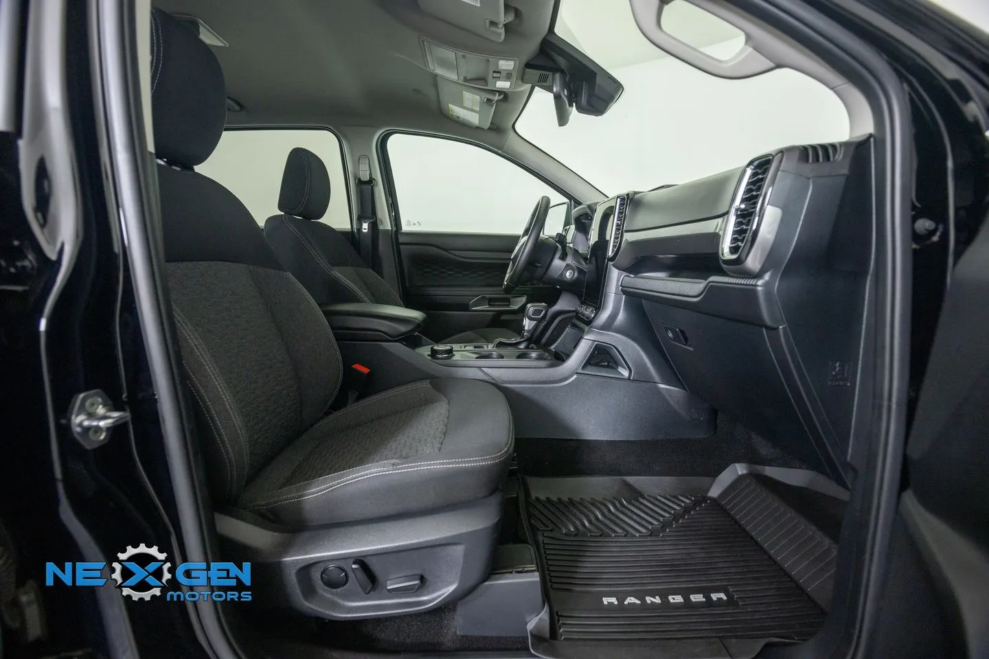 Ford Ranger photo 43