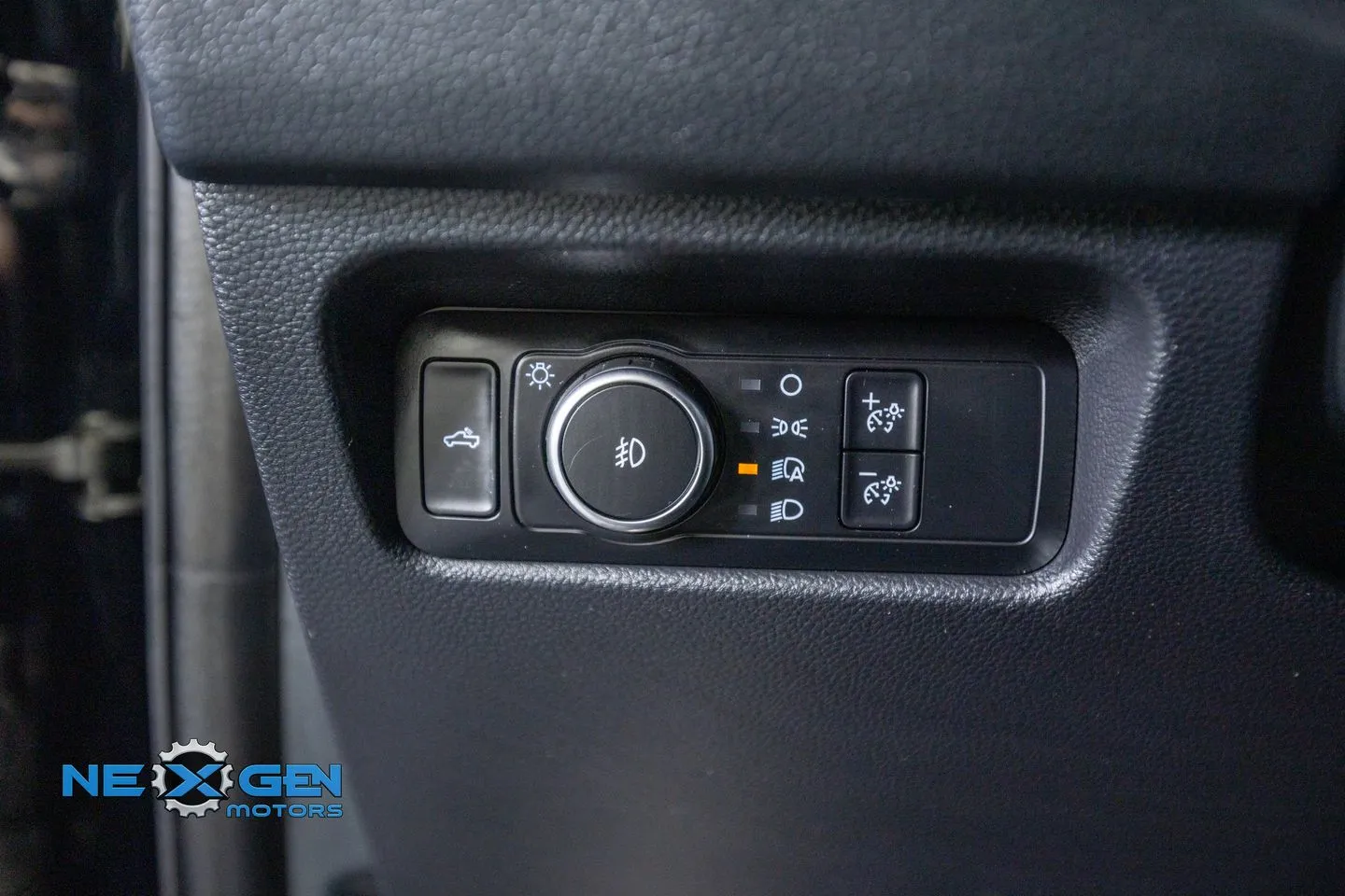Ford Ranger photo 14