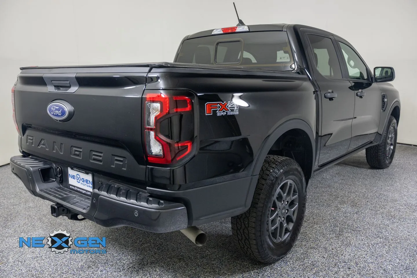 Ford Ranger photo 8