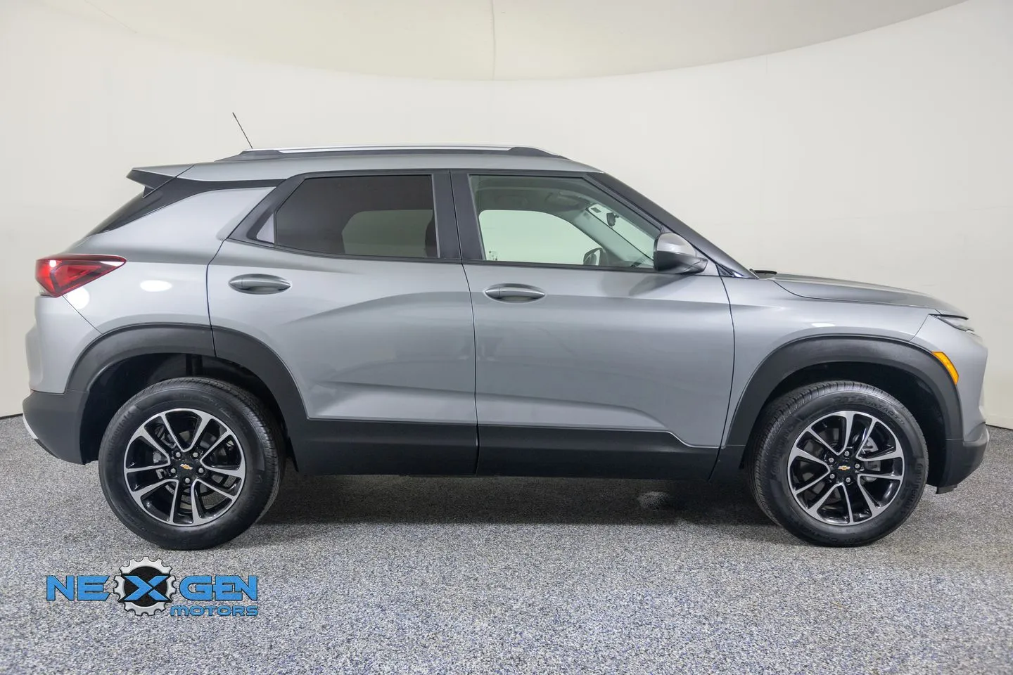Chevrolet Trailblazer photo 9
