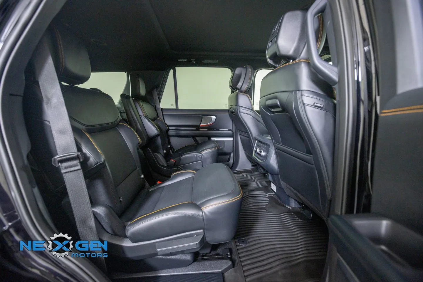 Ford Expedition photo 42