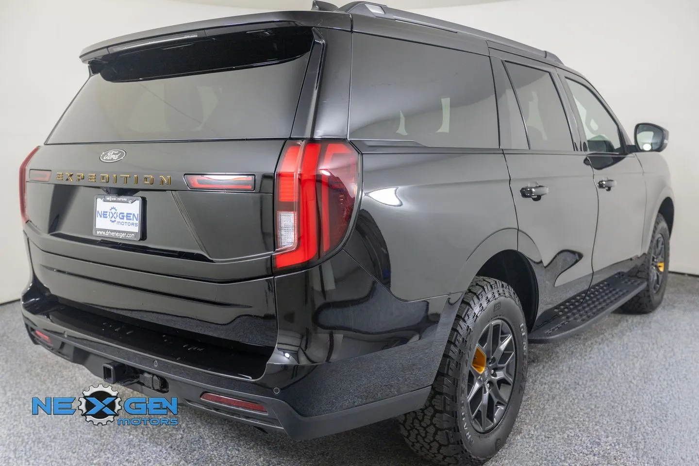 Ford Expedition photo 38