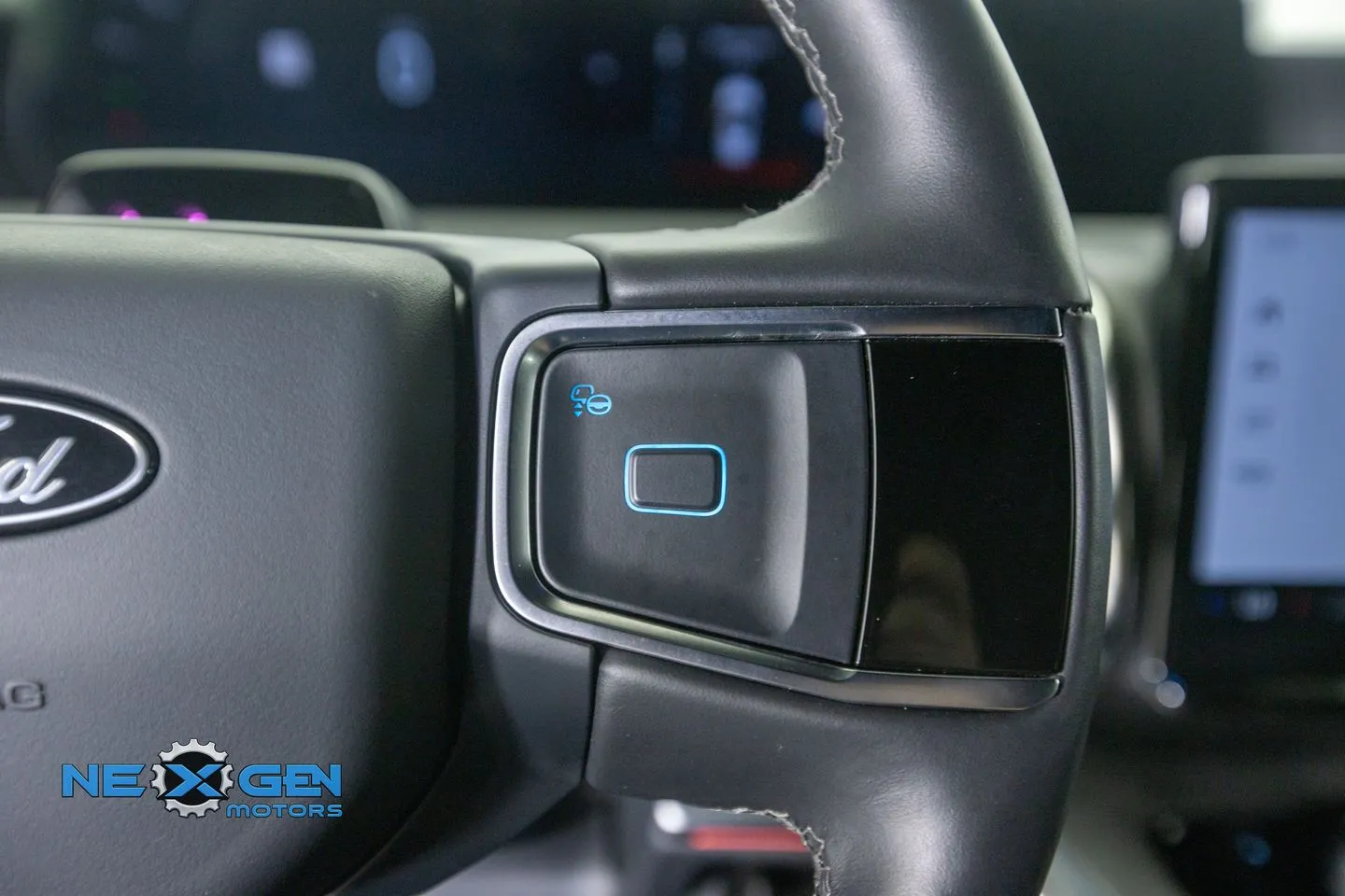 Ford Expedition photo 18